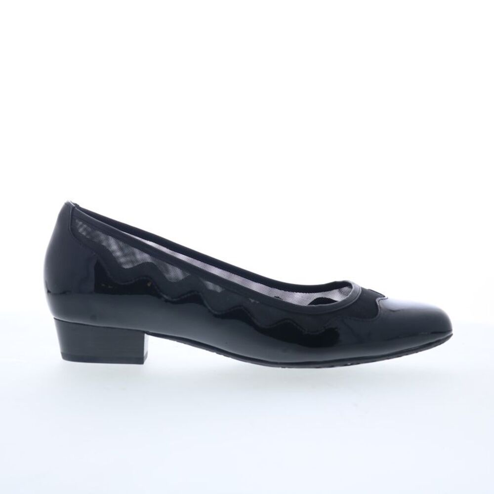 Ros Hommerson Womens Tootsie Black Shoes (NWT)